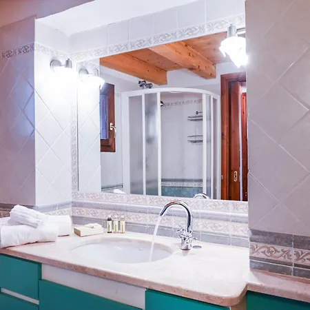 Borgo Rudalza & Semesterbostad Olbia