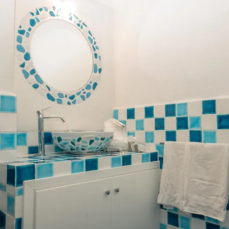 Borgo Rudalza & Semesterbostad Olbia